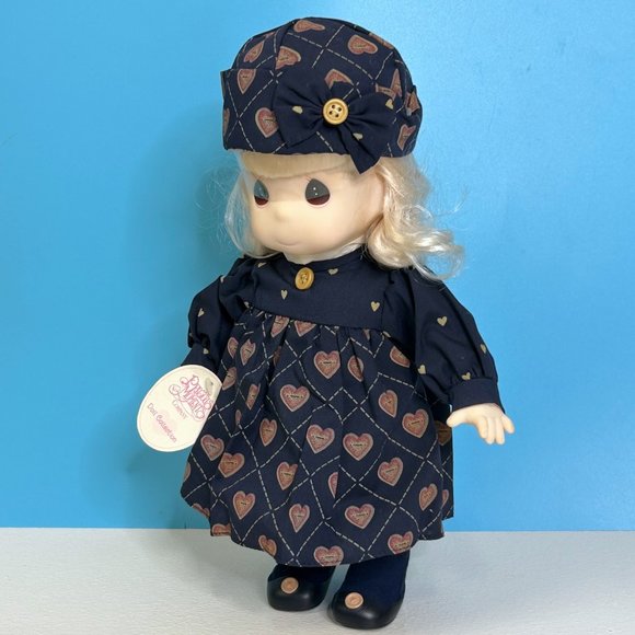 Precious Moments QVC Exclusive Liza‎ Little Girl Navy Blue Heart Dress 12" Doll - Picture 3 of 7